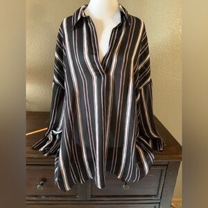 Umgee Black and White Striped Blouse